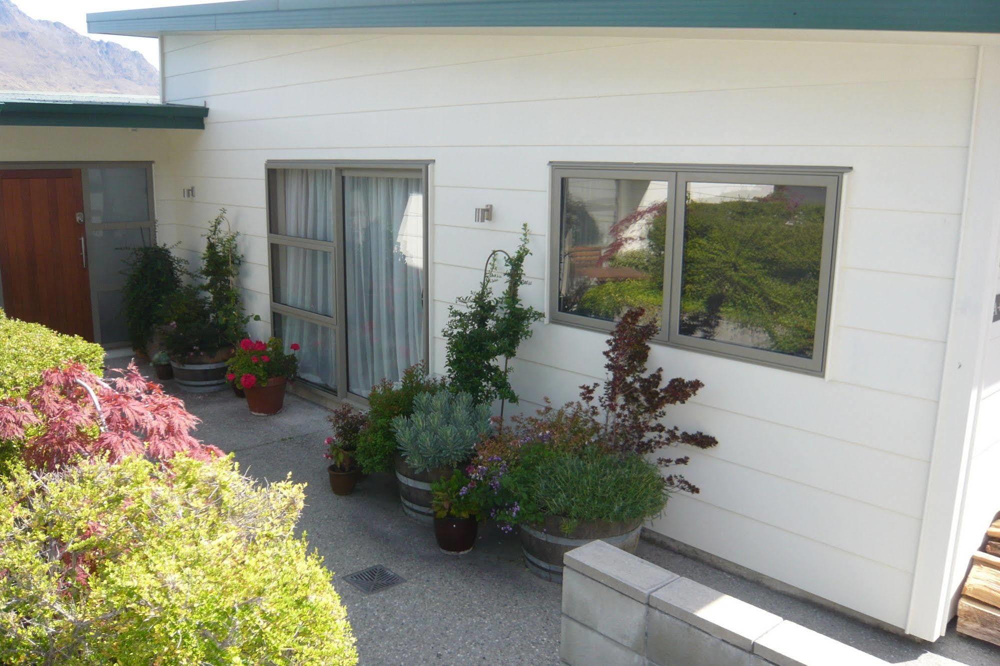 The B & B On The Hill Queenstown Exterior foto
